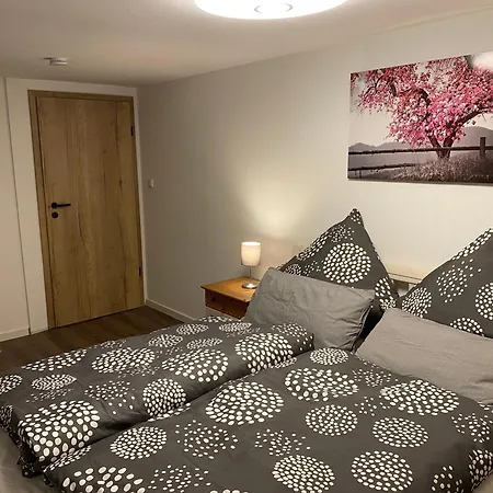 Am Riedbach بيت للعطل *